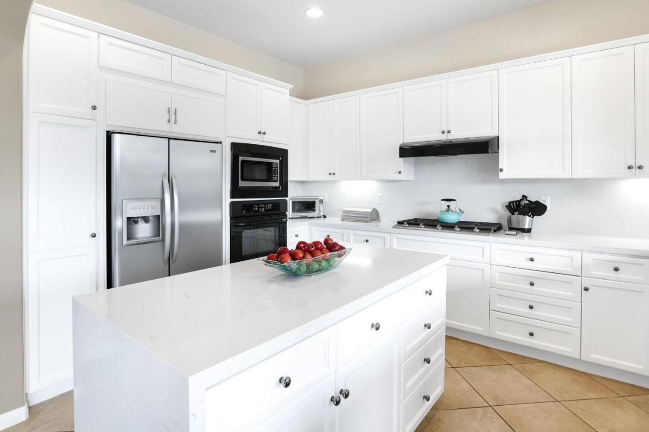Luxury On The Lake Rancho Mirage Exterior photo