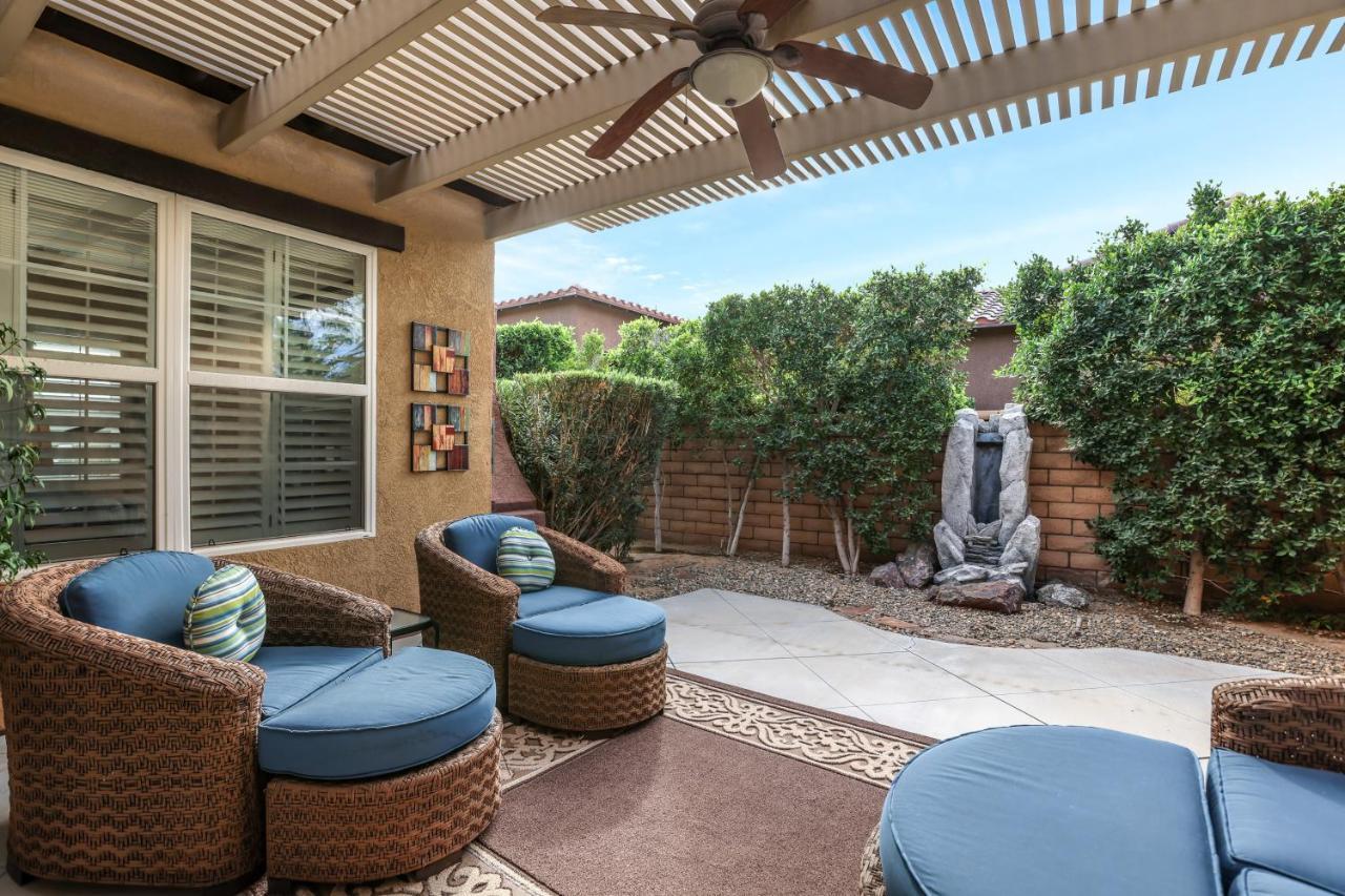 Luxury On The Lake Rancho Mirage Exterior photo