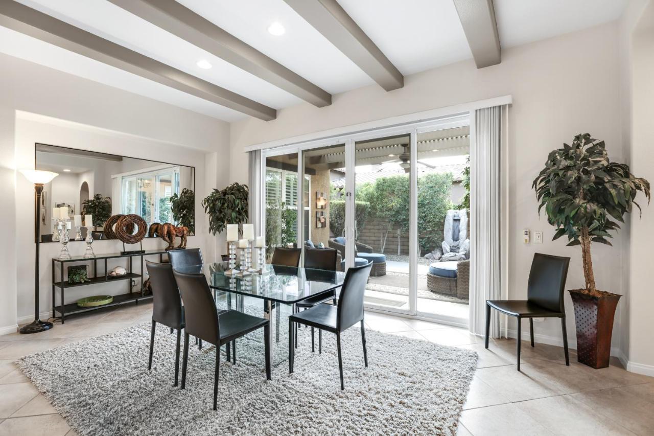 Luxury On The Lake Rancho Mirage Exterior photo